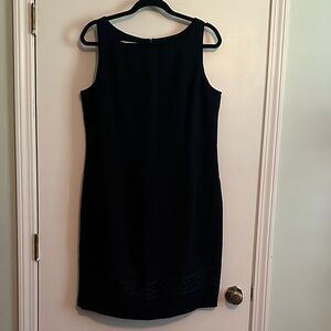 Jones New York Classic Black Midi Dress
